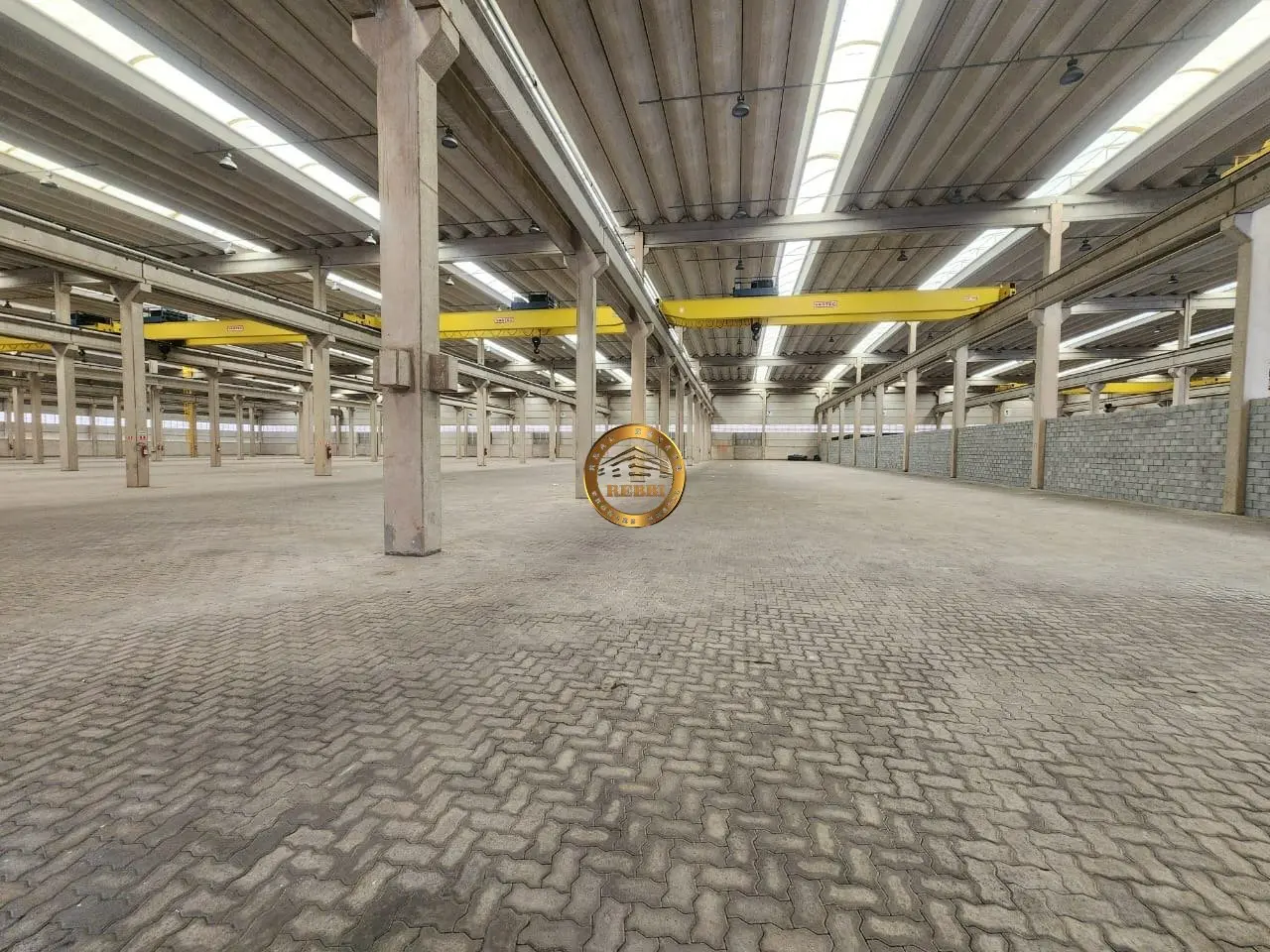Galpão Industrial 10.300 m² para locação — Vila Alpina, São Paulo