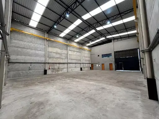 Foto 2 de 10 — Galpão Industrial 550 m² — Hauer, Curitiba/PR