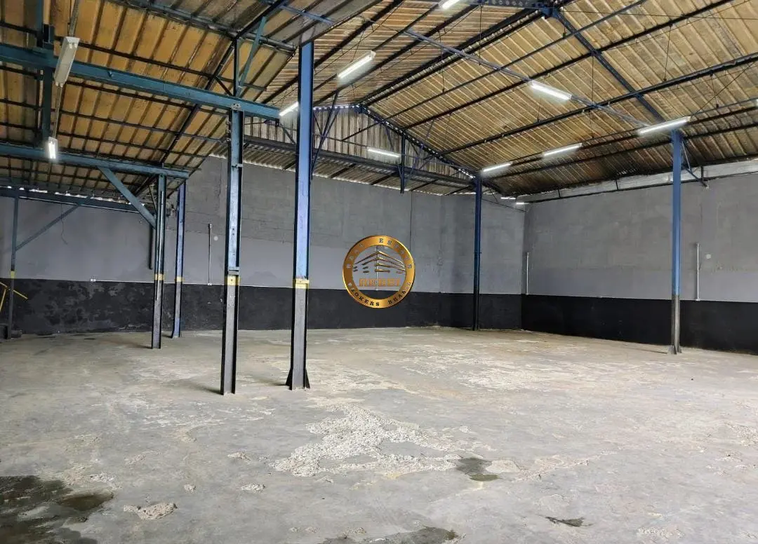 Galpão Industrial 941 m² para locação — Campestre, Santo André