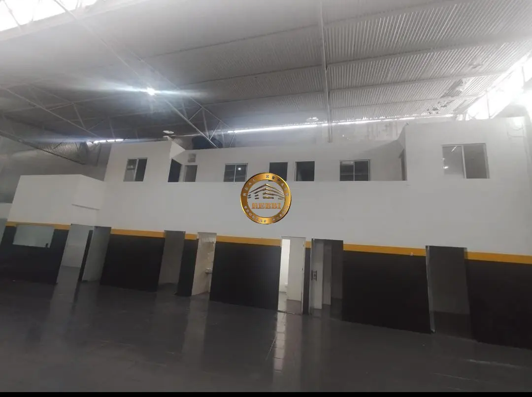 Foto 2 de 11 — Galpão Industrial 978 m² para Venda — Vila Nogueira, Diadema
