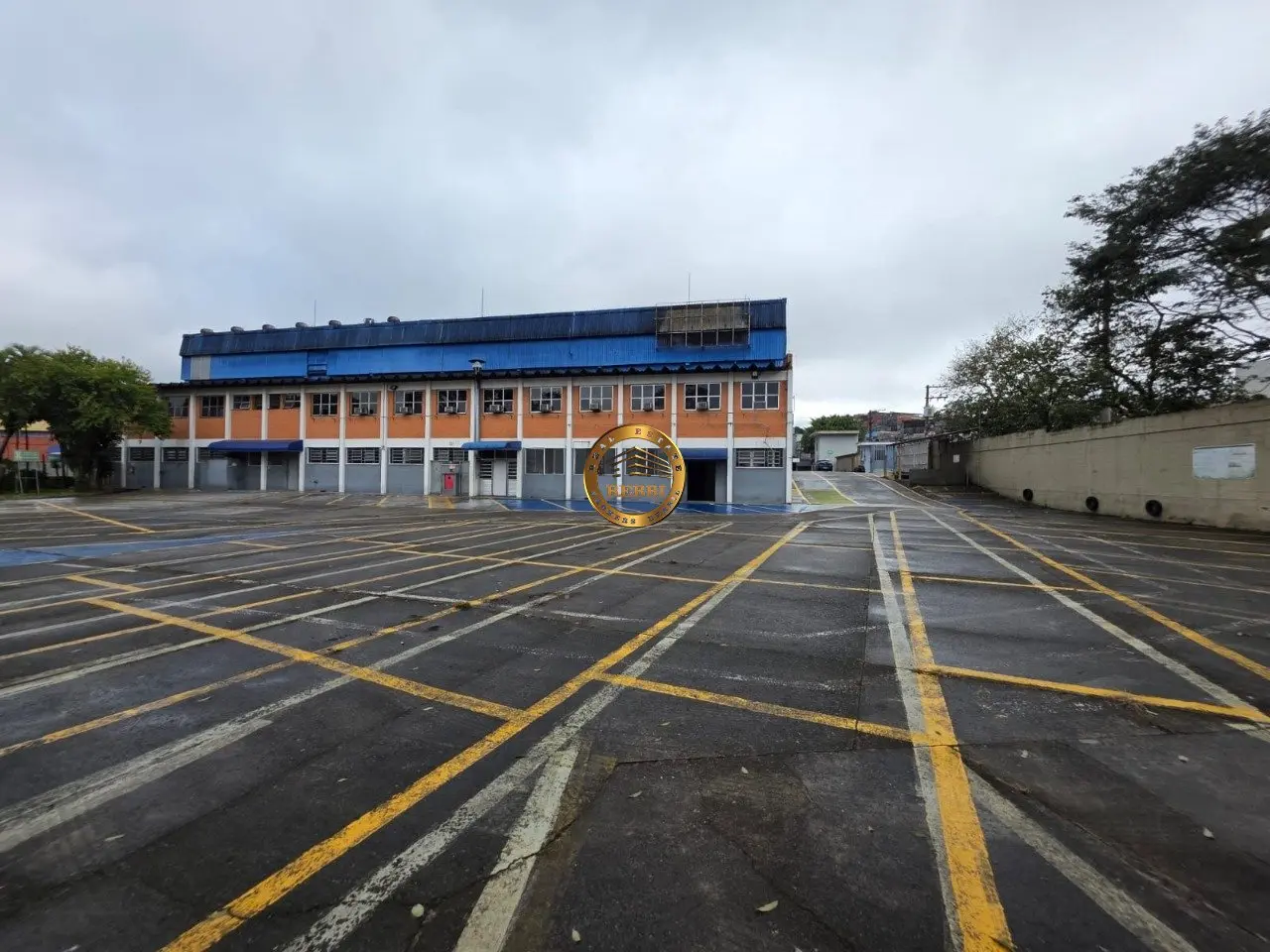 Foto 2 de 9 — Galpão Industrial 4.500 m² para locação — Casa Grande, Diadema