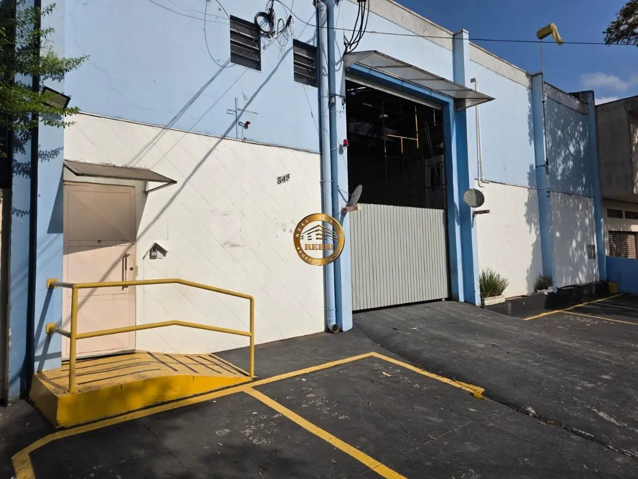 Foto 3 de 15 — Galpão Industrial 600 m² para locação — Canhema, Diadema