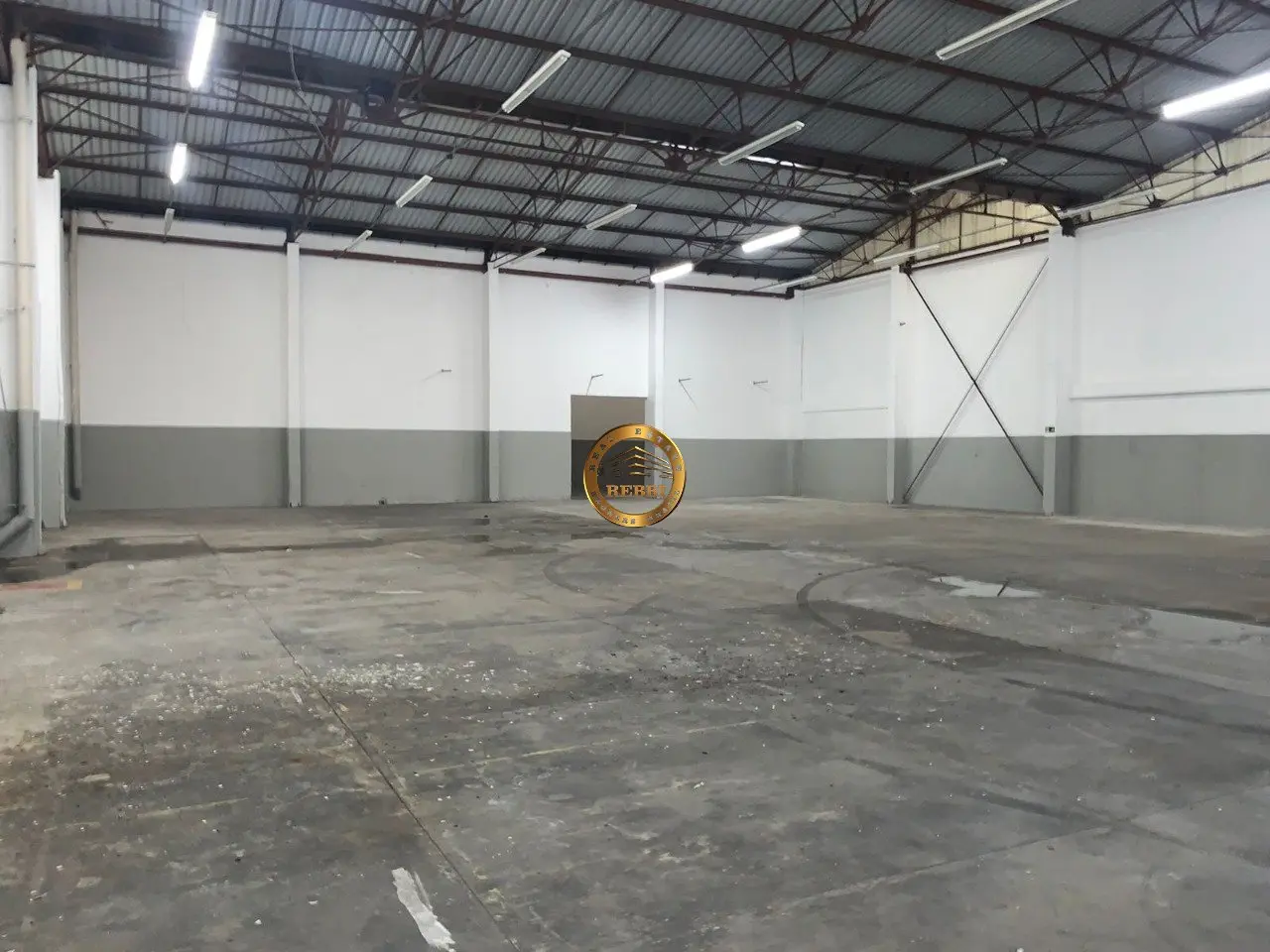 Foto 3 de 23 — Galpão Industrial 2.000 m² — Eldorado, Diadema