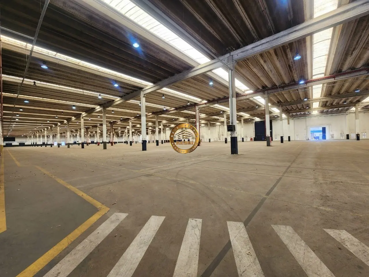 Foto 5 de 18 — Galpão Industrial 40.371 m² para locação — Jardim Utinga, Santo André