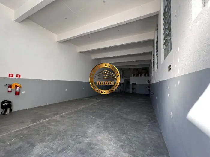 Foto 1 de 30 — Galpão Urbano 300 m² em Condomínio para Locação — Centro, Diadema