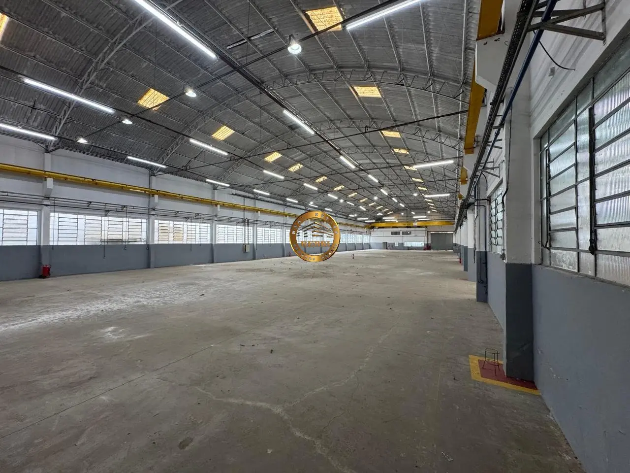 Foto 4 de 8 — Galpão Industrial 3.500 m² — Campanário, Diadema (Zoneamento ZUPI-1)