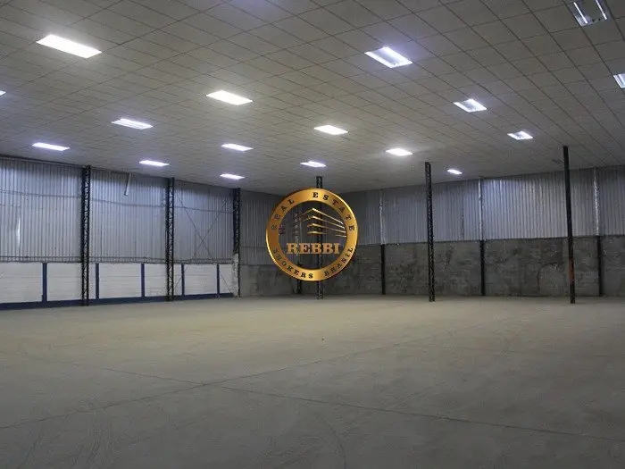 Foto 3 de 5 — Galpão Industrial 2.800 m² para locação — Presidente Altino, Osasco