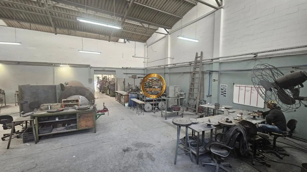 Foto 3 de 6 — Galpão Industrial 612 m² para locação — Conceição, Diadema