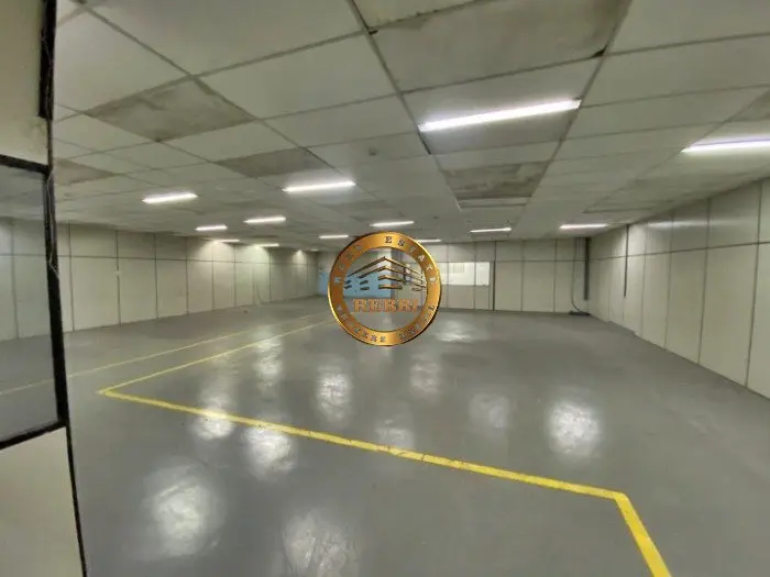 Foto 6 de 10 — Galpão Industrial 5.000 m² — Jardim Santa Emília, São Paulo