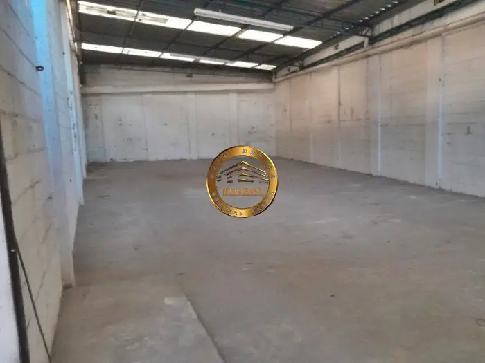 Foto 3 de 12 — Galpão Urbano 836 m² à venda — Dos Casa, São Bernardo do Campo