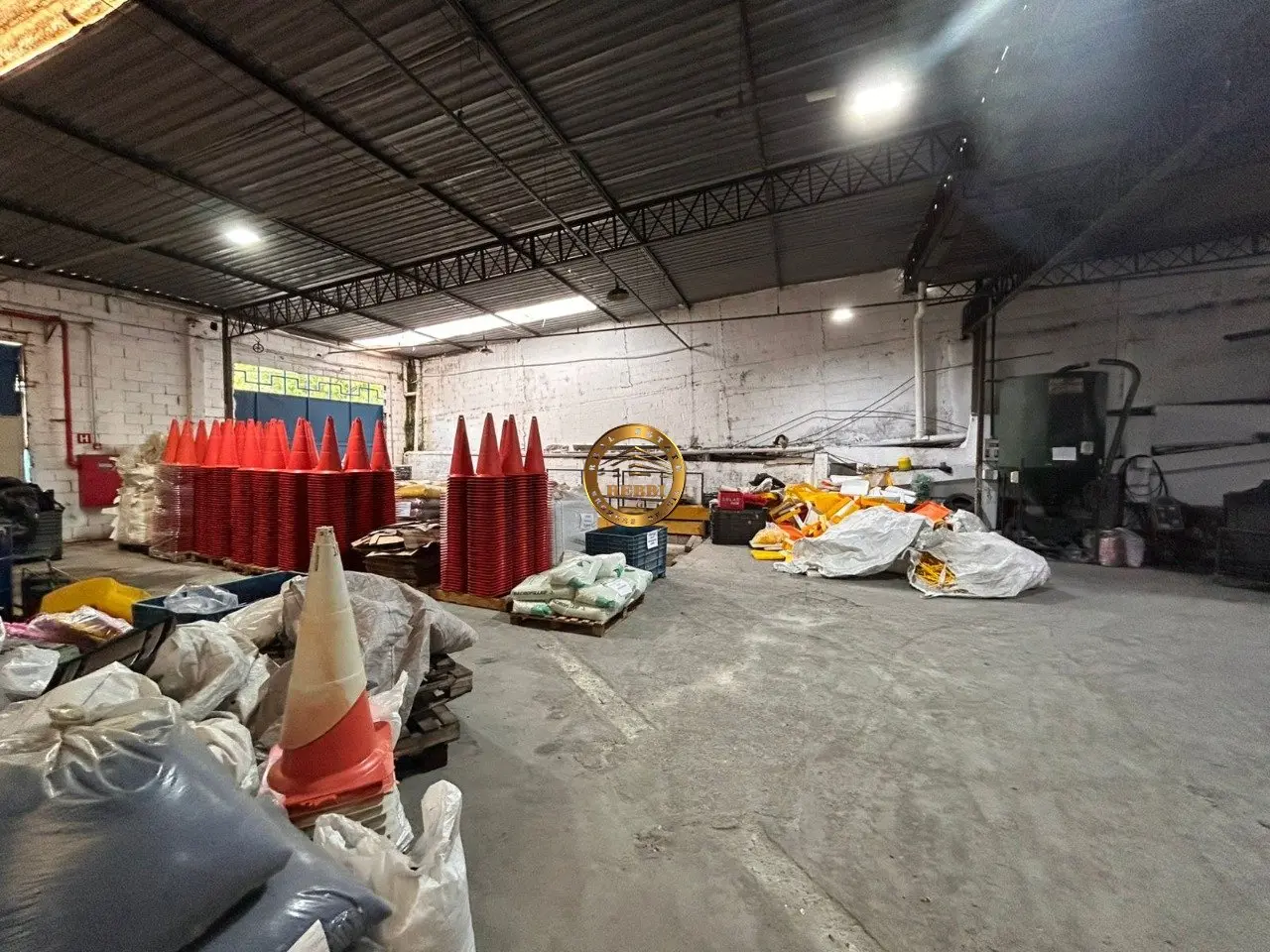 Foto 4 de 12 — Galpão Industrial 2.000 m² — Taboão, Diadema