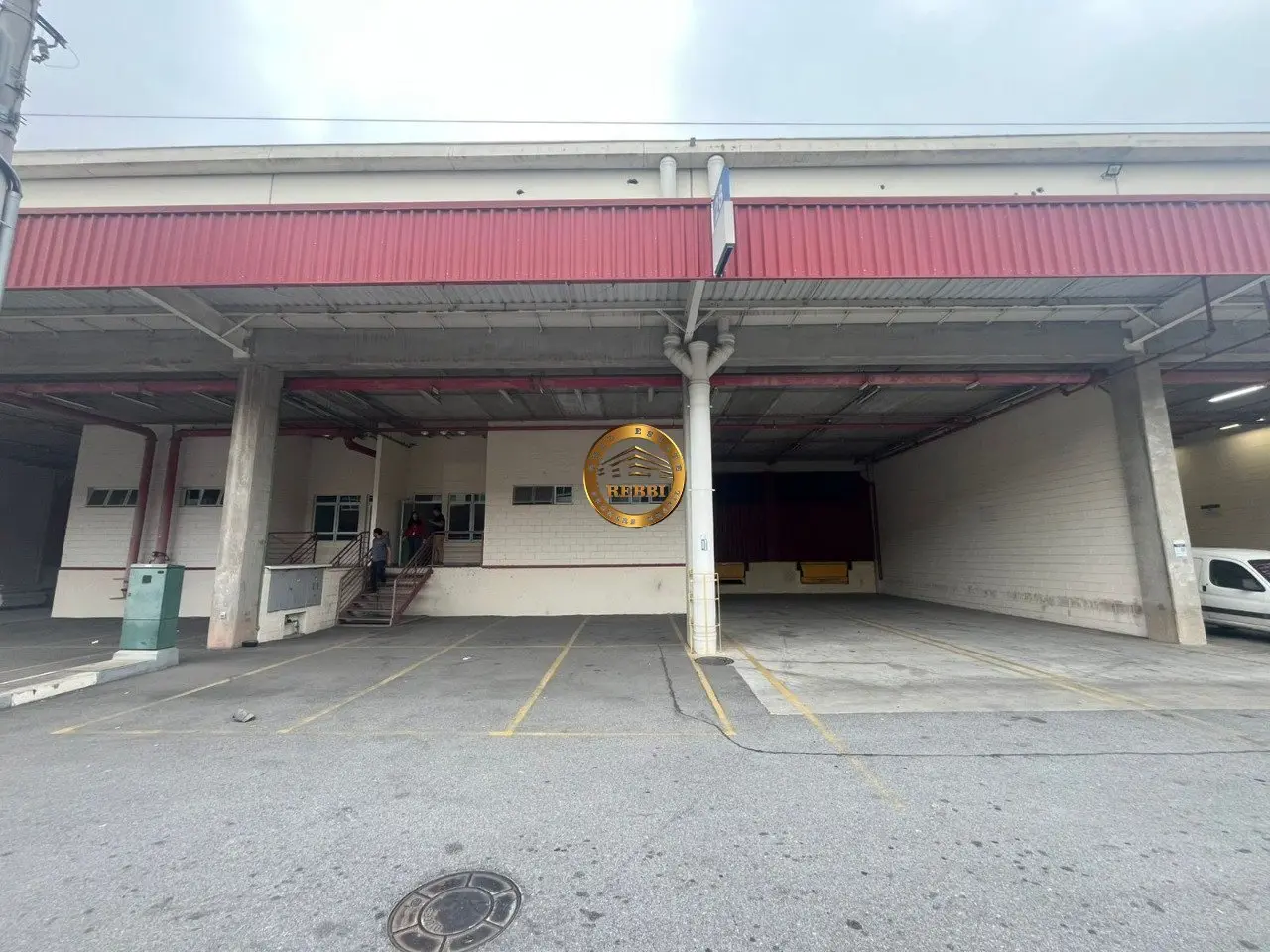 Foto 6 de 17 — Galpão Industrial 1.478 m² para locação — Água Espraida, Embu das Artes