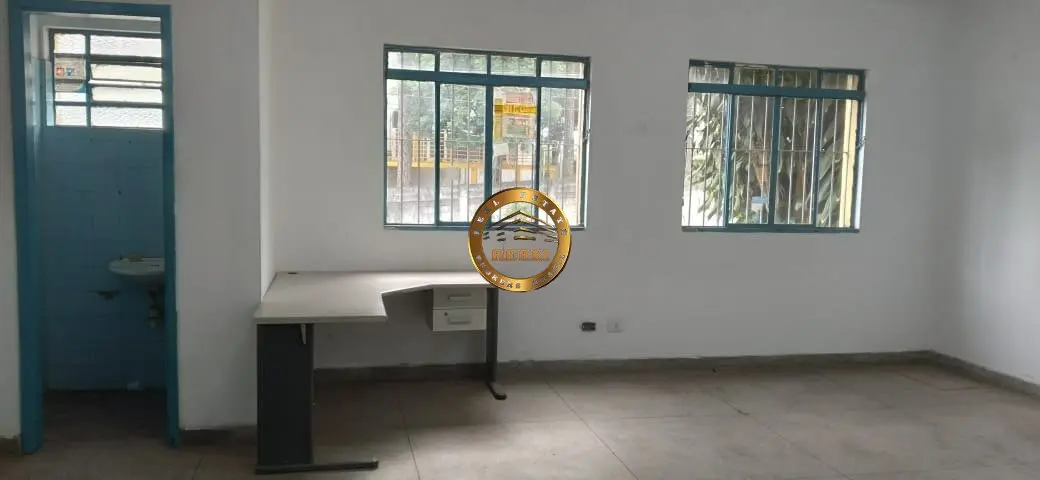Foto 3 de 3 — Galpão Urbano 237 m² para locação — Casa Grande, Diadema