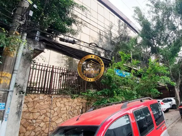 Foto 3 de 10 — Galpão Industrial 1.976 m² para locação — Conceição, Diadema