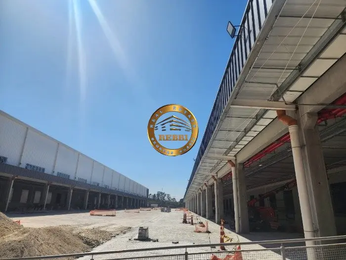 Foto 3 de 8 — Galpão Logístico 4.725 m² para Locação — Loteamento Industrial Coral, Mauá