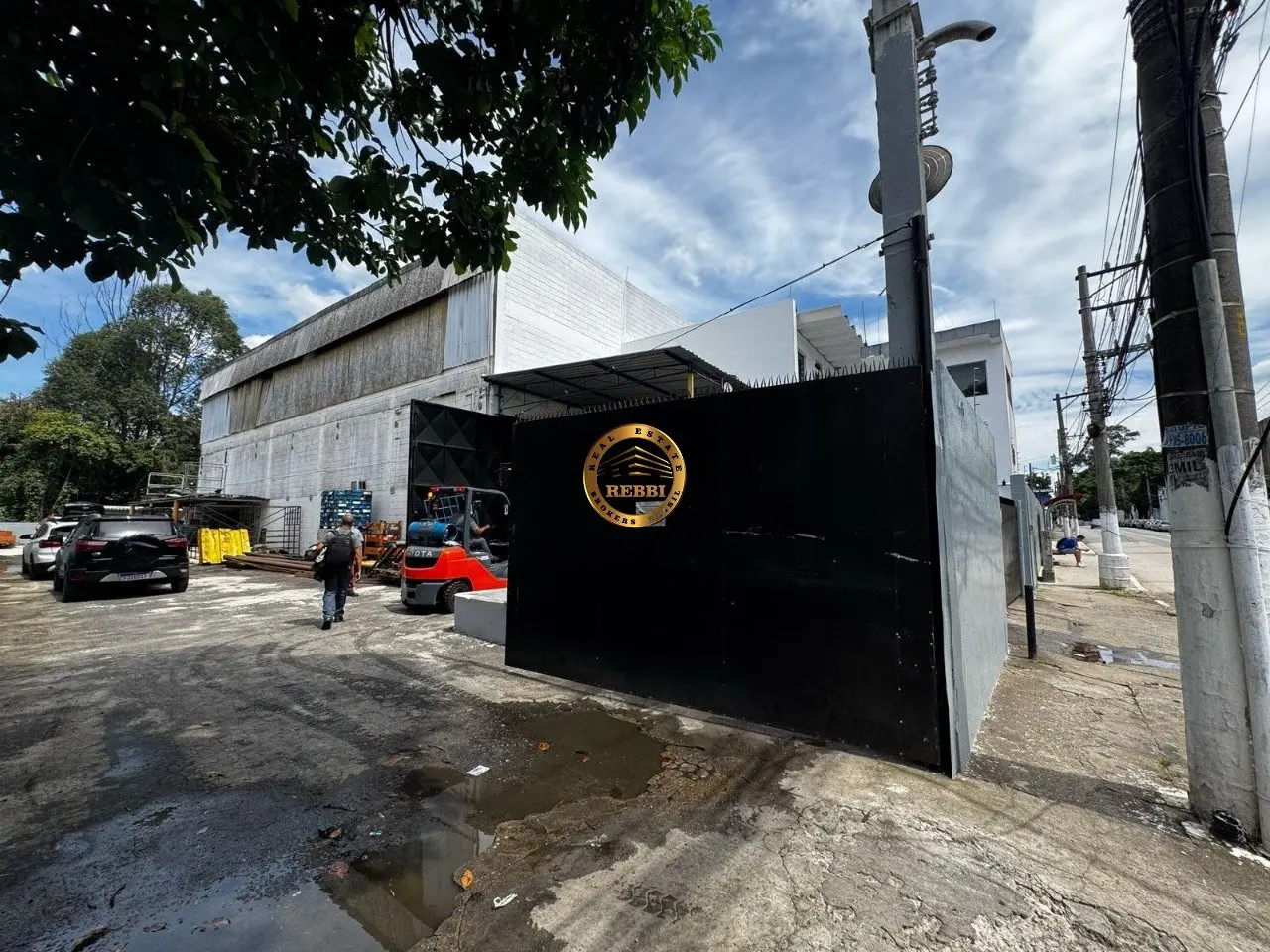 Foto 1 de 4 — Galpão Industrial 2.000 m² para locação — Casa Grande, Diadema