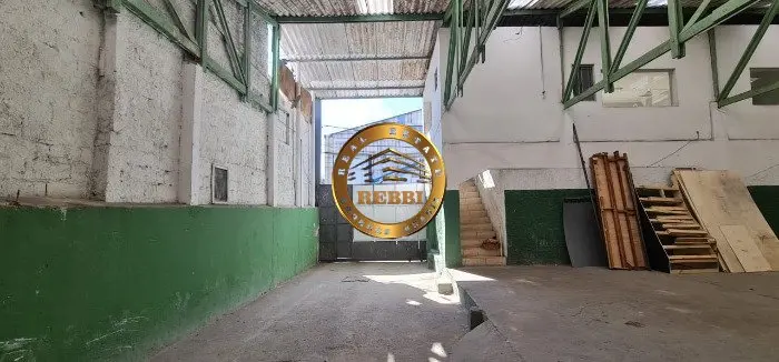Foto 2 de 5 — Galpão Industrial 1.100 m² para locação — Jardim, Santo André
