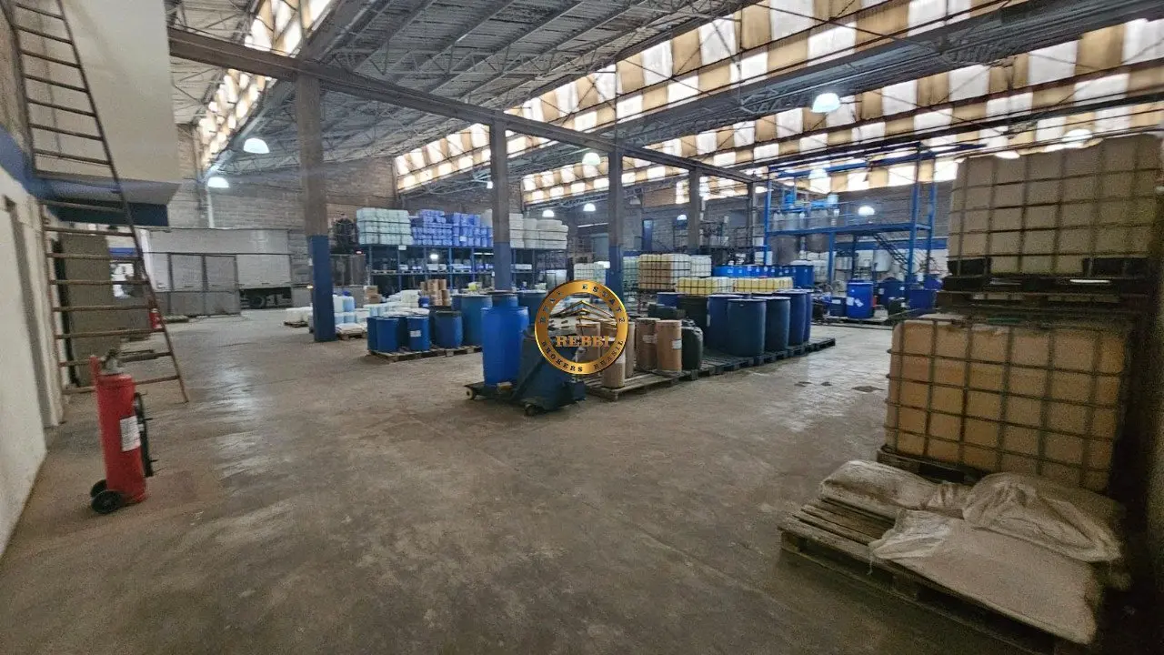 Foto 1 de 14 — Galpão Industrial 1.780 m² à venda — Canhema, Diadema