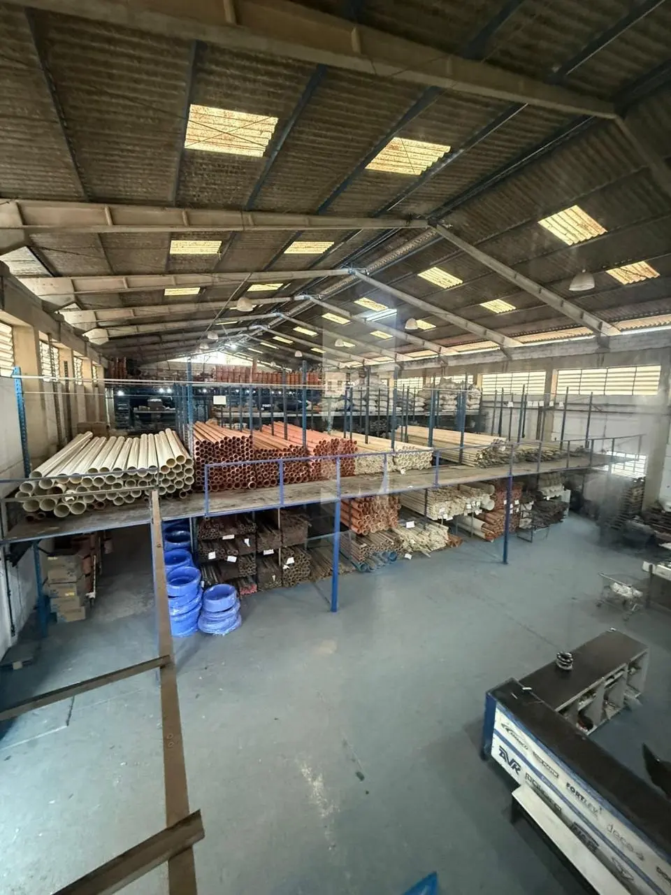 Foto 2 de 7 — Galpão Logístico 1.700 m² à venda — Vila Bela, São Paulo