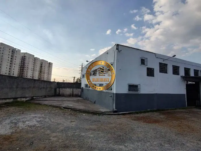 Foto 3 de 31 — Galpão Industrial 698 m² para locação — Parque Marajoara, Santo André