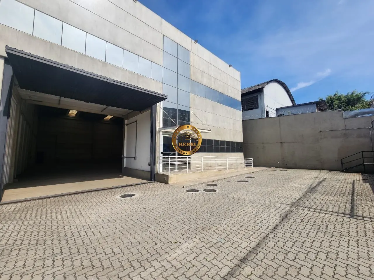 Foto 2 de 8 — Galpão Industrial 850 m² em Condomínio (Módulo 4) — Casa Grande, Diadema
