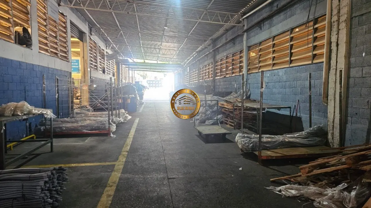 Foto 3 de 17 — Galpão Industrial 4.200 m² à venda — Fundação, São Caetano do Sul