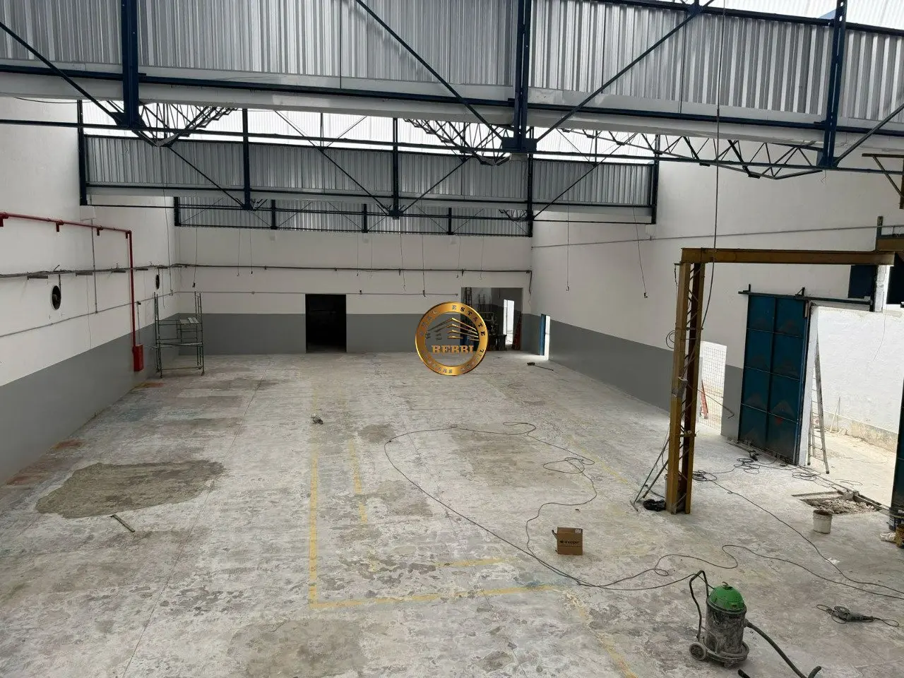Foto 3 de 7 — Galpão Industrial 1.075 m² — Conceição, Diadema