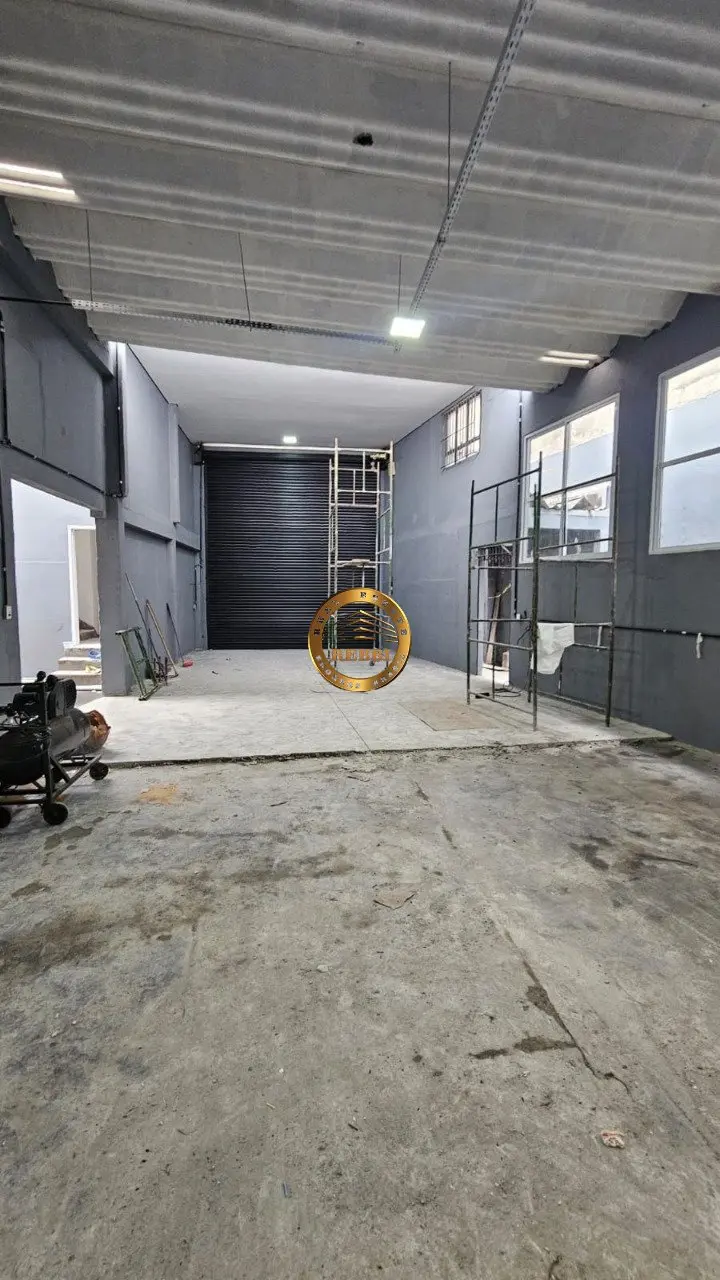 Foto 2 de 7 — Galpão Industrial 753 m² para locação — Canhema, Diadema