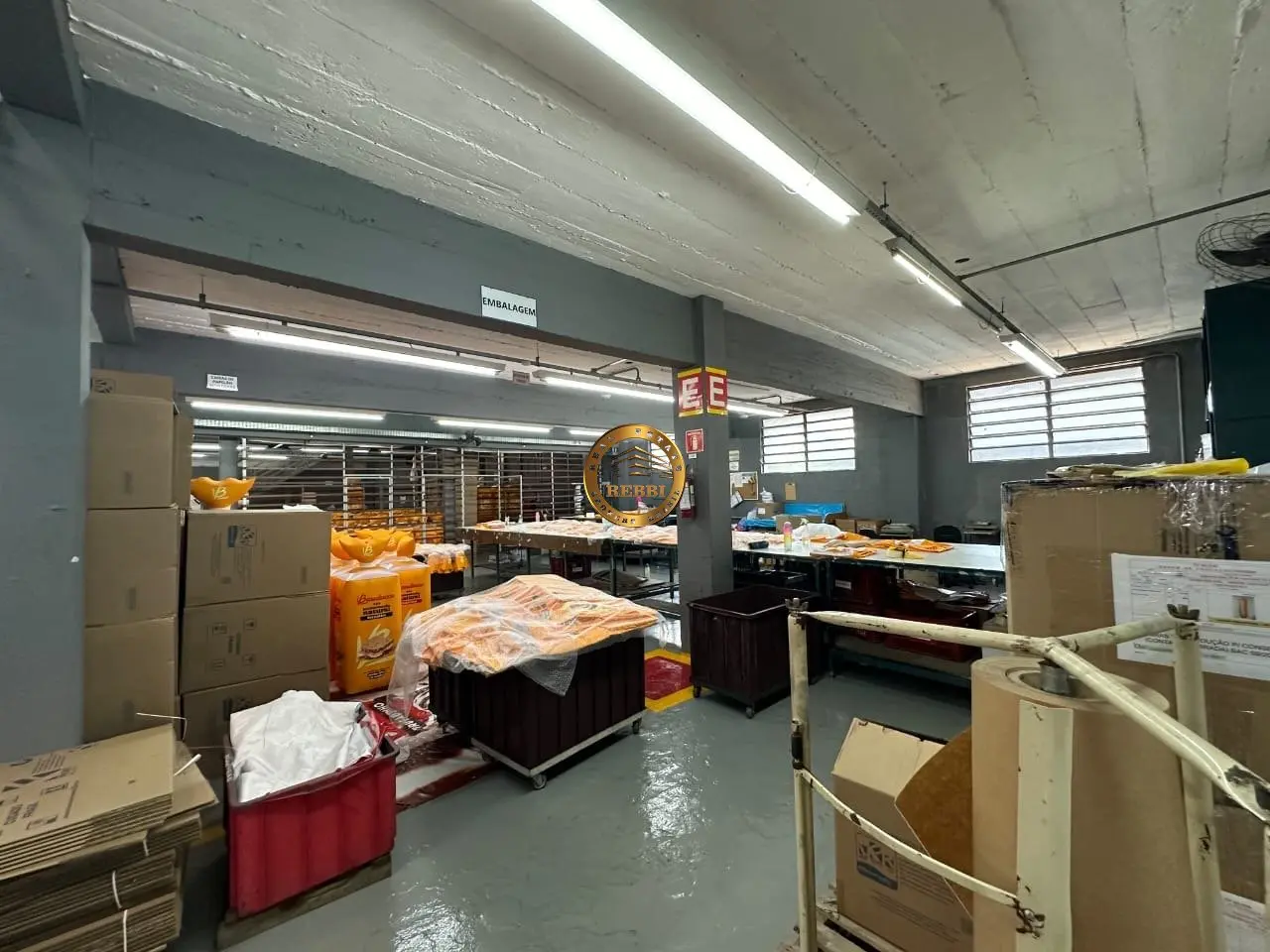 Foto 3 de 10 — Galpão Industrial 2.097 m² para venda e locação — Conceição, Diadema