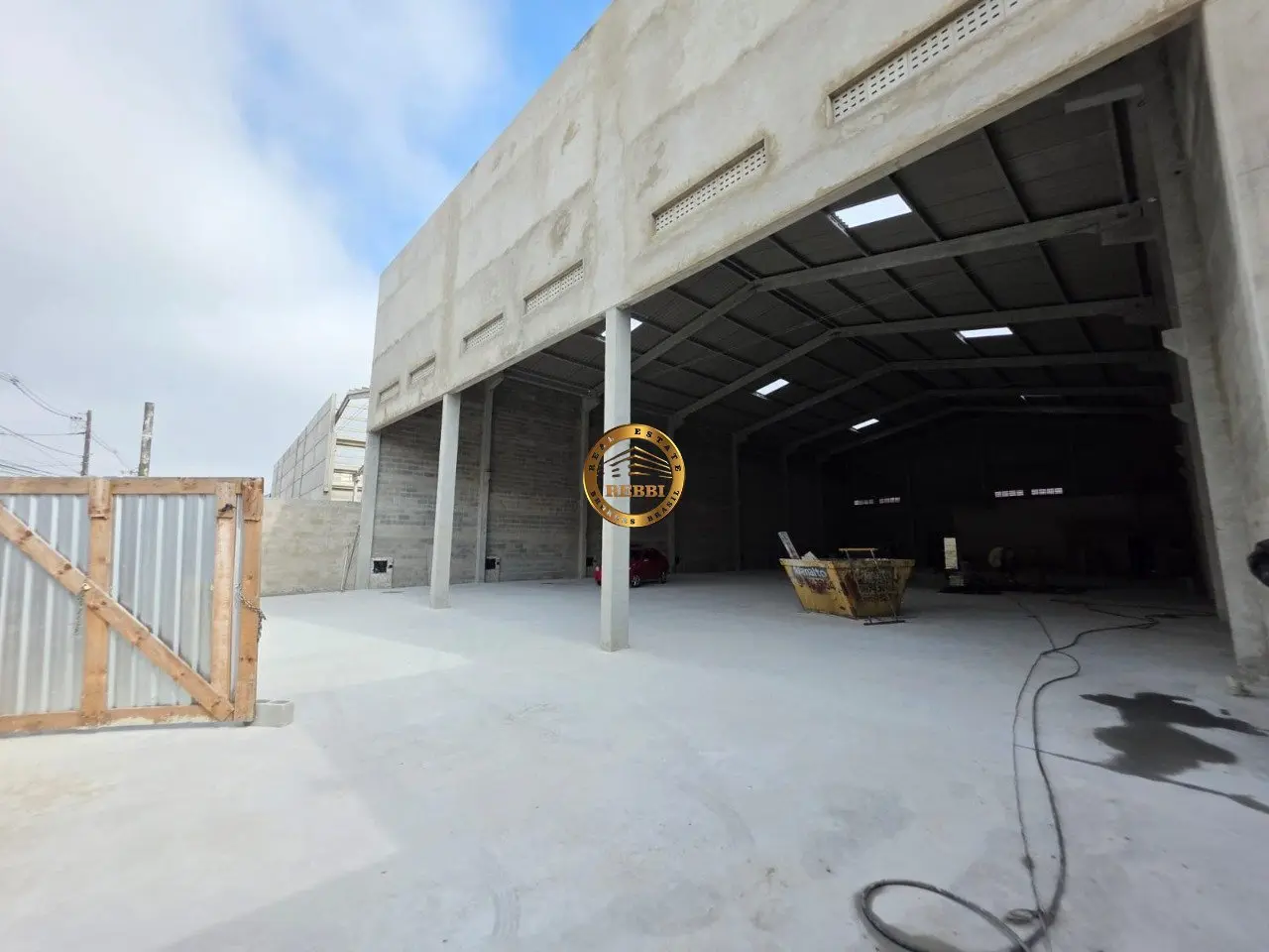 Foto 2 de 8 — Galpão Industrial 900 m² para locação — Antártica, Praia Grande