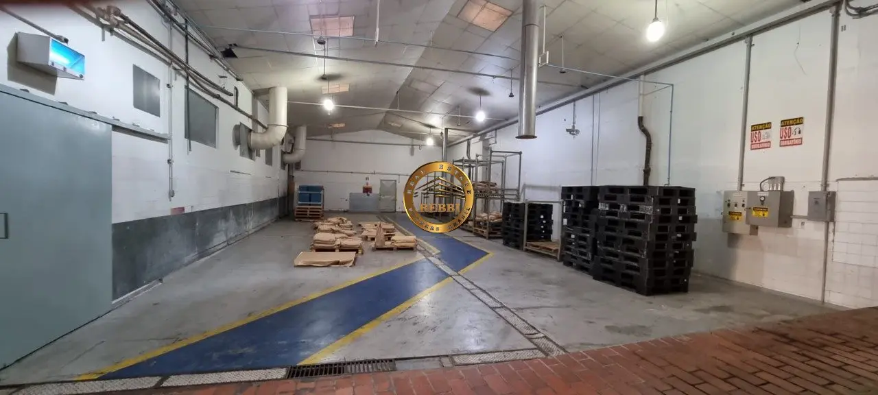 Foto 4 de 8 — Galpão Industrial 2.643 m² — Casa Grande, Diadema