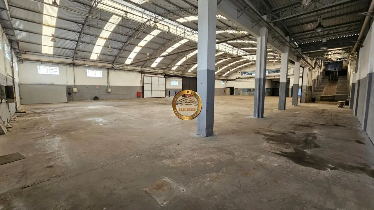 Foto 4 de 10 — Galpão Industrial 2.874 m² para venda e locação — Conceição, Diadema