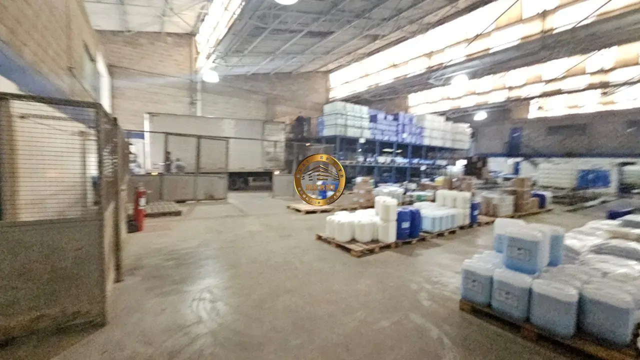 Foto 6 de 14 — Galpão Industrial 1.780 m² à venda — Canhema, Diadema