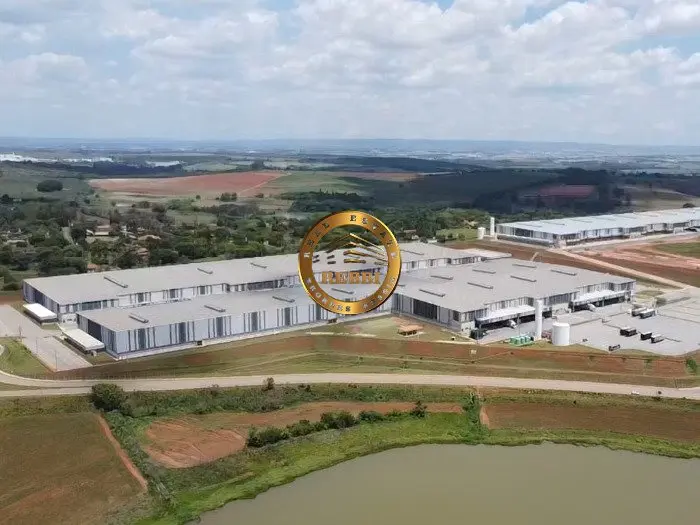 Foto 2 de 12 — Galpão Industrial 3.487 m² para locação — Iaras, Porto Feliz