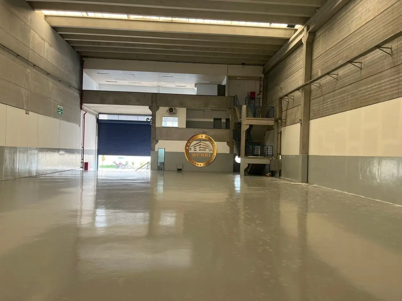 Foto 1 de 7 — Galpão Industrial 905 m² para locação — Casa Grande, Diadema
