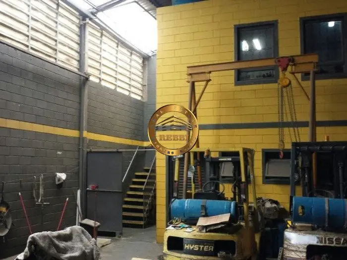 Foto 2 de 5 — Galpão Industrial 150 m² — Vila Santa Luzia, São Bernardo do Campo