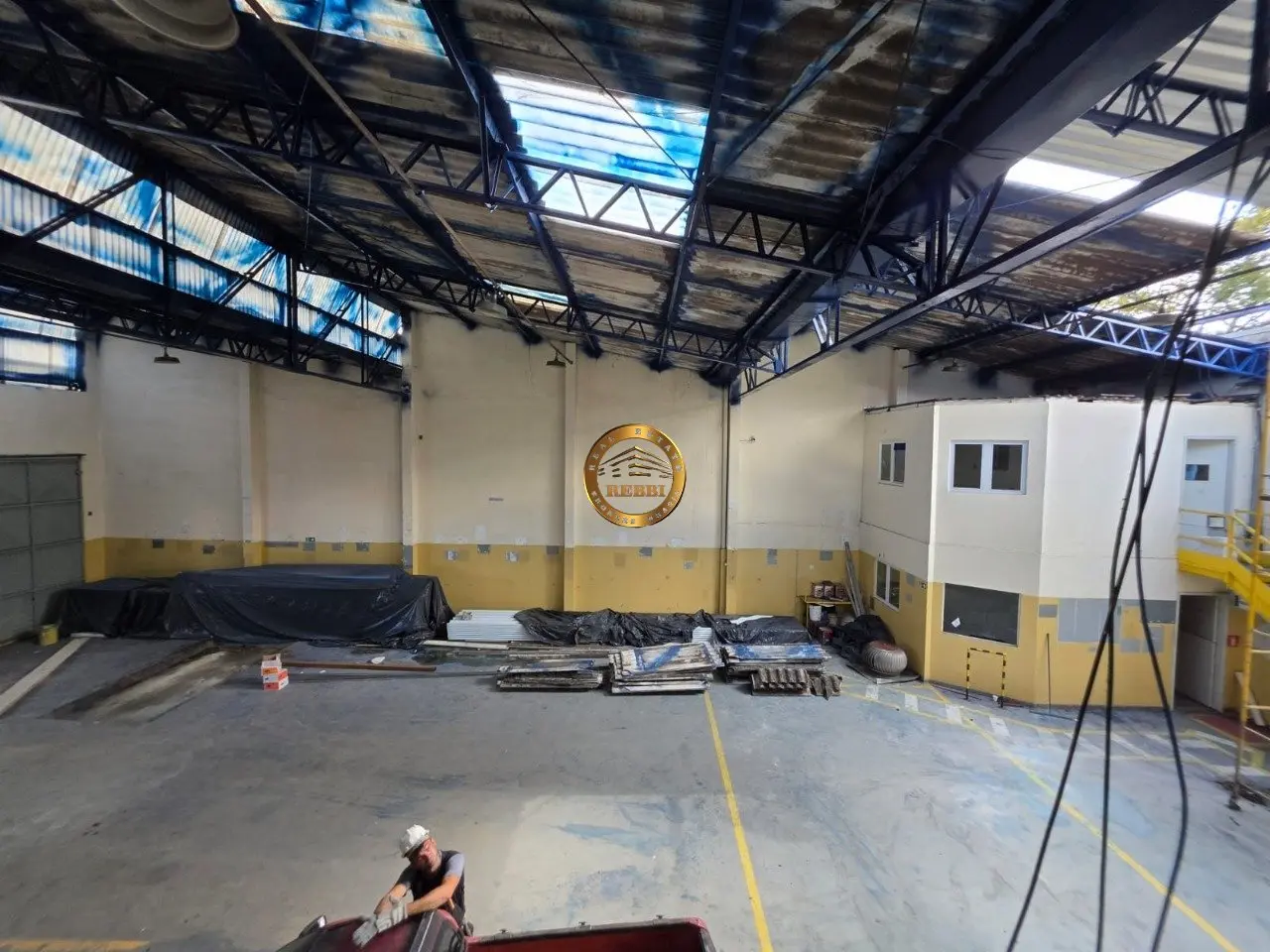 Foto 2 de 15 — Galpão Industrial 600 m² para locação — Canhema, Diadema
