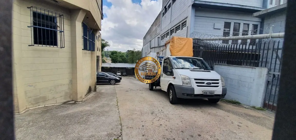 Foto 2 de 10 — Galpão Industrial 2.228 m² para locação — Conceição, Diadema