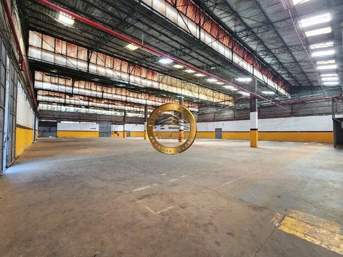 Foto 6 de 8 — Galpão Industrial 4.765 m² à venda (com renda) — Casa Grande, Diadema
