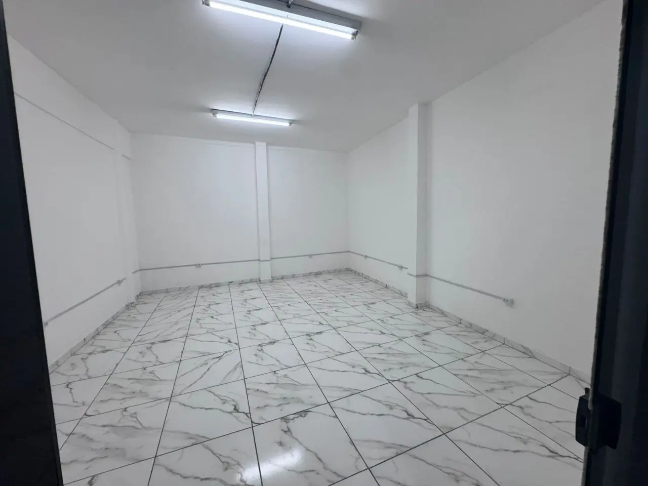 Foto 4 de 8 — Galpão Industrial 839 m² para Locação — Nova Petrópolis, São Bernardo do Campo