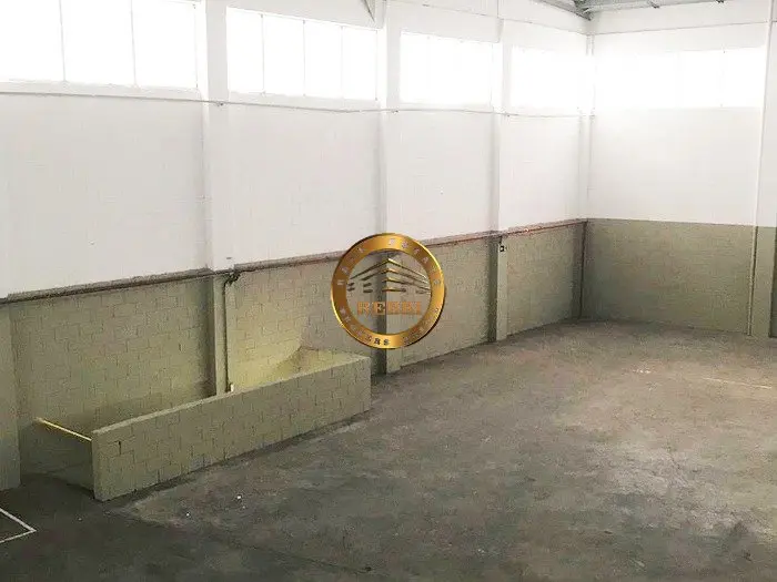 Foto 4 de 10 — Galpão Industrial 2.036 m² à Venda — Campanário, Diadema