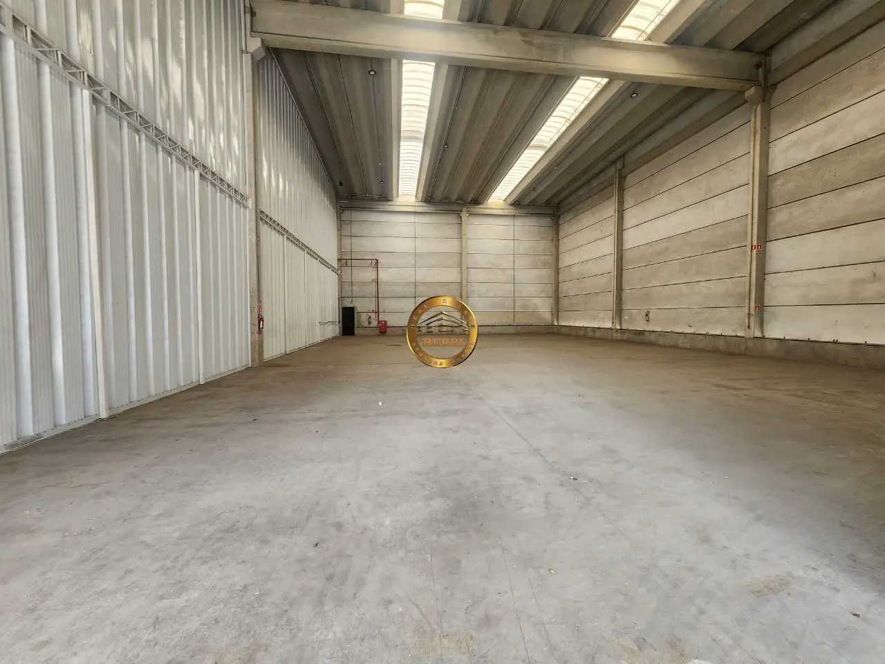 Foto 6 de 8 — Galpão Industrial 850 m² em Condomínio (Módulo 4) — Casa Grande, Diadema