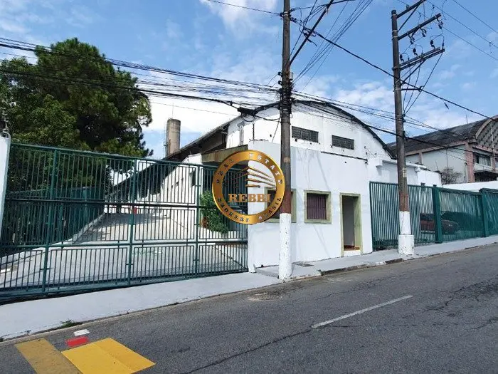 Foto 2 de 7 — Galpão Industrial 1.640 m² à venda, com renda — Casa Grande, Diadema