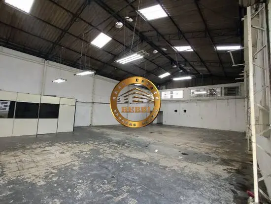 Foto 2 de 31 — Galpão Industrial 698 m² para locação — Parque Marajoara, Santo André