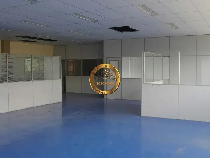 Foto 3 de 5 — Galpão Industrial 1.790 m² para locação — Itaqui, Itapevi