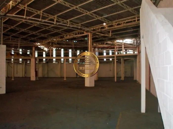 Foto 6 de 15 — Galpão Industrial 1.800 m² para Venda e Locação — Vila Nogueira, Diadema