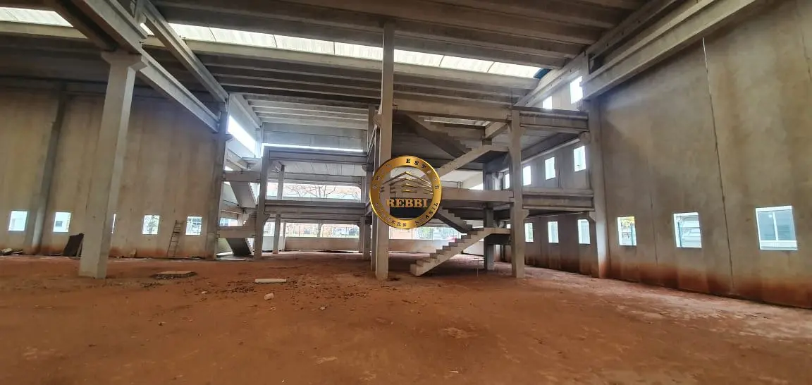 Foto 2 de 3 — Galpão Industrial 6.000 m² — Cidade Aracília, Guarulhos